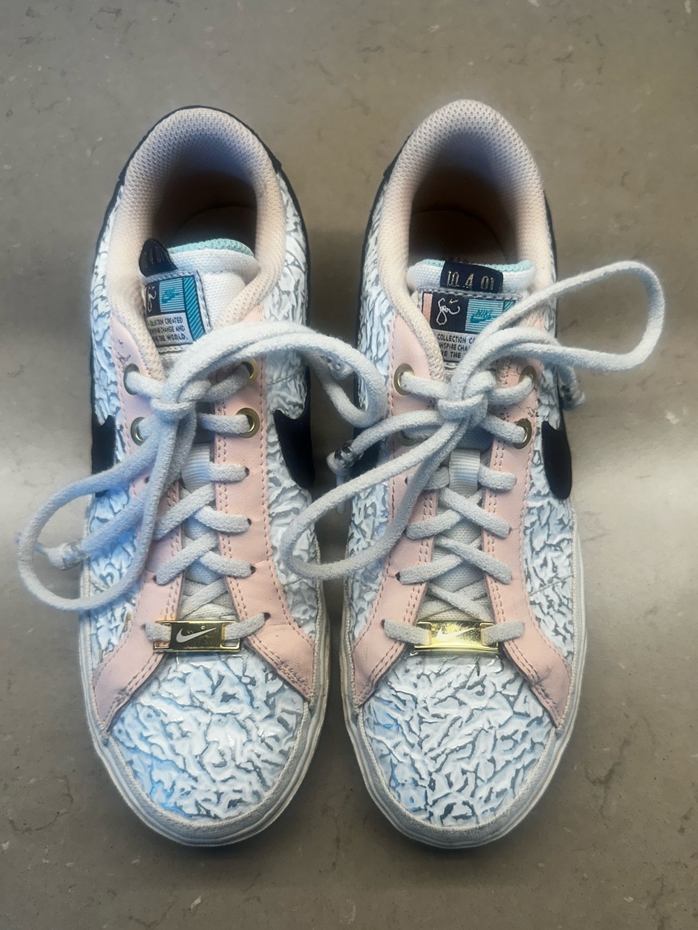 Nike Court Legacy Lift “Somos Familia” DJ1454-100 Pink Crackle Sneakers Women 8